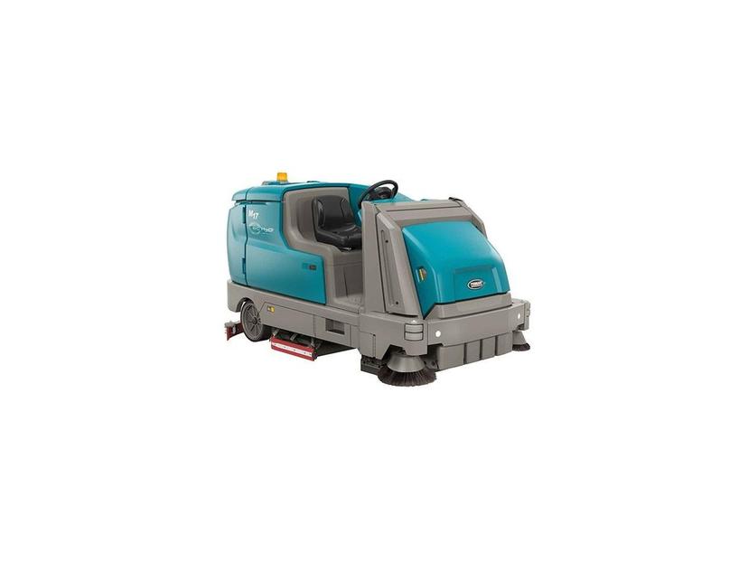 Barredora fregadora TENNANT BF M17 C
